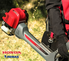 Honda UMK 450 E XE ET 4 Zamanlı Benzinli Motorlu Yan Tırpan