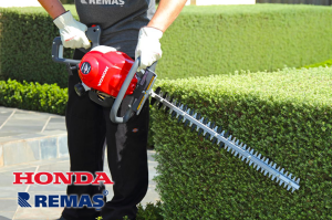 Honda HHH 25D75ET Benzinli Motorlu Çit Kesme Budama Makinası Japon (1.1 HP - OHC 72 cm Çift Yönlü Bıçak )