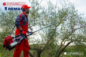 Cifarelli SC 605 EUR5 Teleskopik Zeytin Badem Silkme Meyve Hasat Makinası