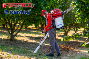 Cifarelli V1200 Benzinli Motorlu Meyve Fındık Yaprak Toplama Makinesi