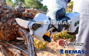 Kamikaze KV-362 Şarjlı 3 Akülü 32 mm Budama Makası