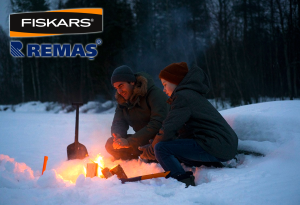 Fiskars XS X7 Parçalama Baltası Kamp Baltası