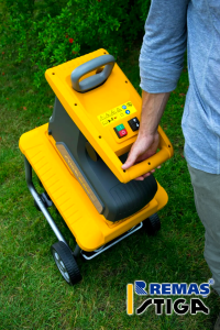 Stiga BIO SILENT 2500 Elektrikli Öğütücü Dal Öğütme Makinesi
