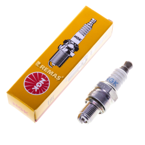 NGK Buji İki Zamanlı OLEOMAC HC265 - 280XP - HC246 - HC247P Çit Biçme Makinesi